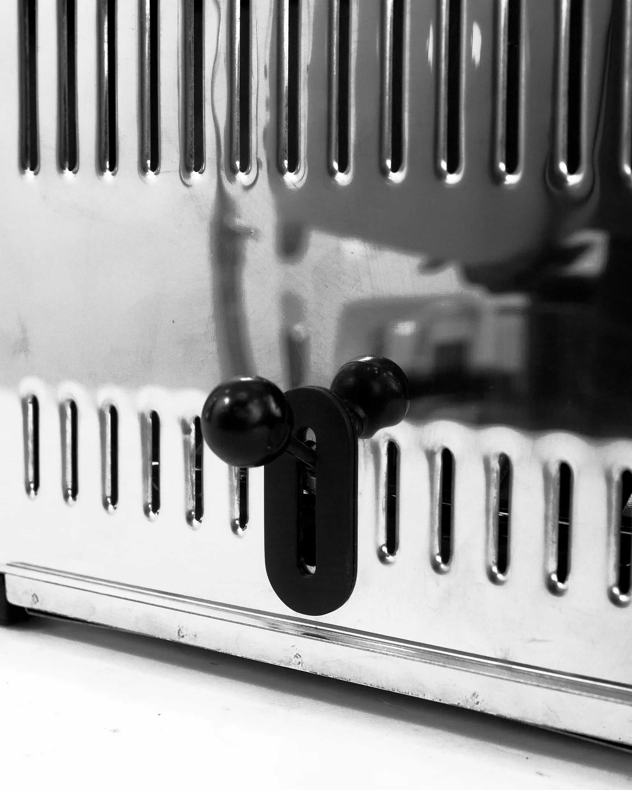 4 Slices Toaster