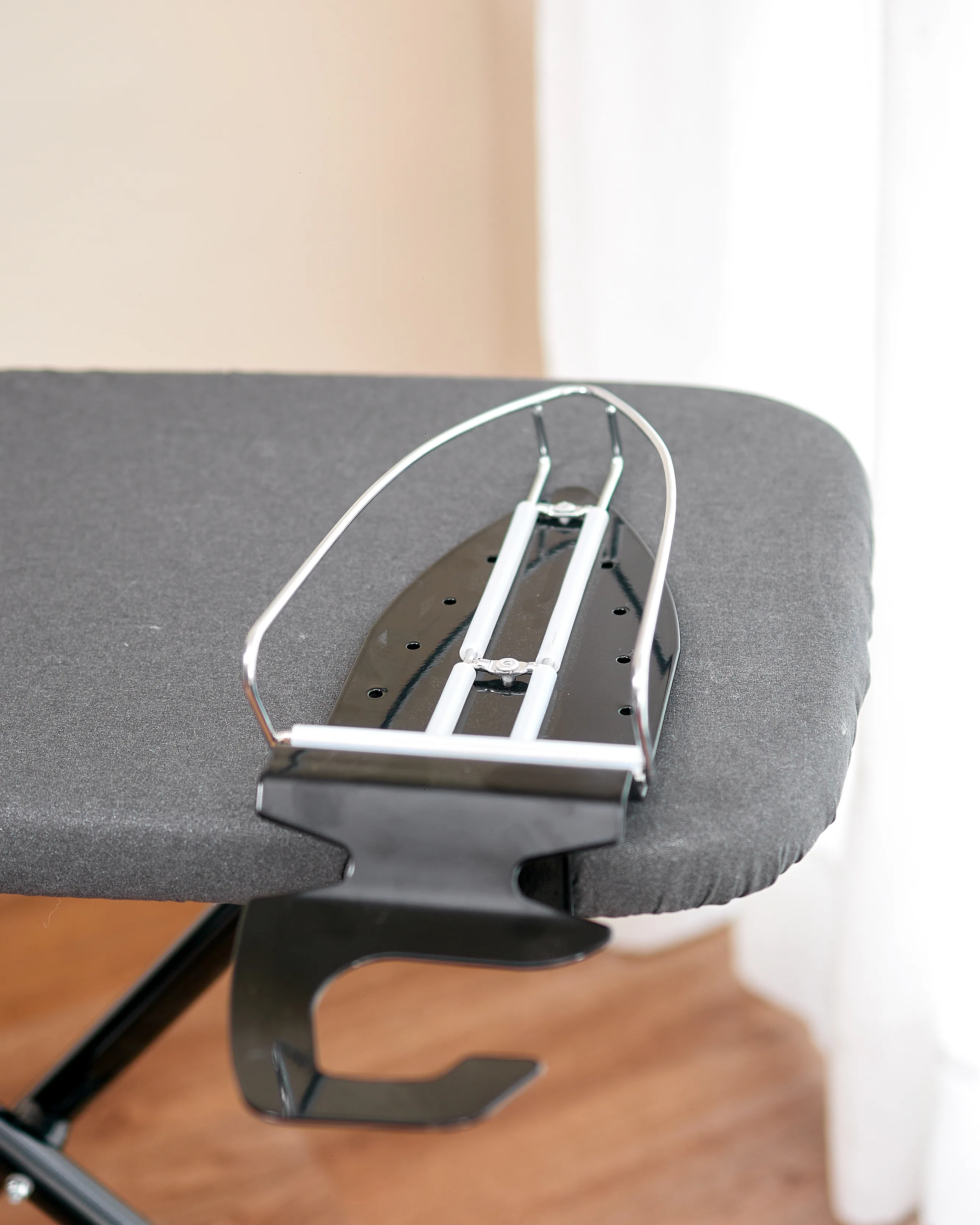 Baly Ironing Station