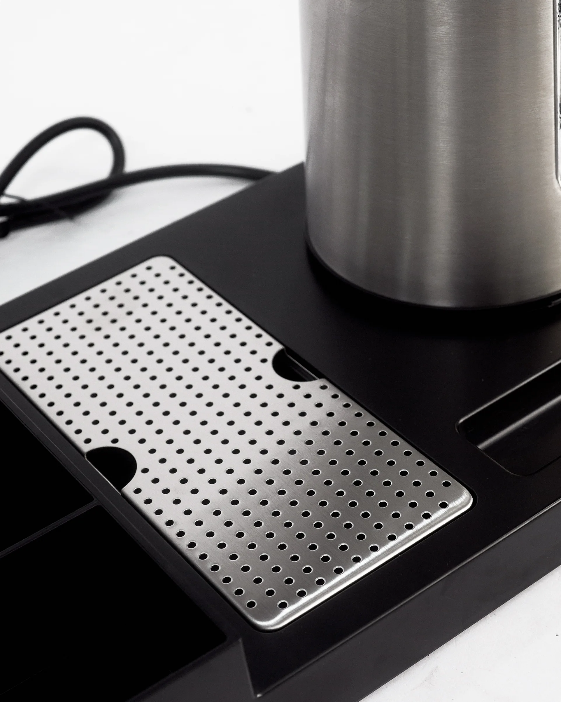 0.6L Tulip Electric Kettle and P Tray Set