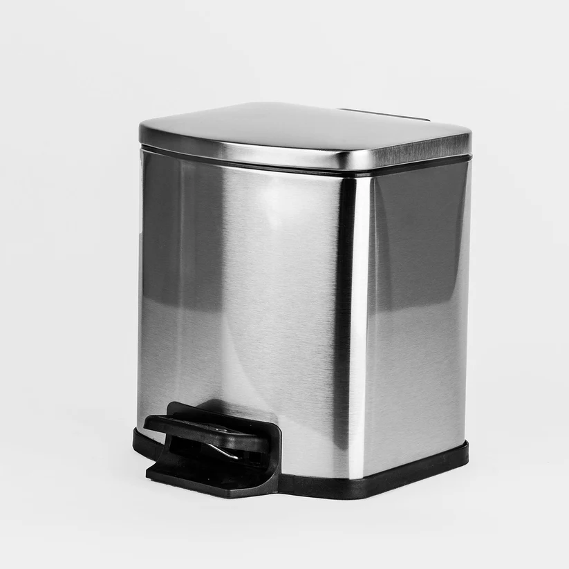 Compact Pedal Bin with Lid