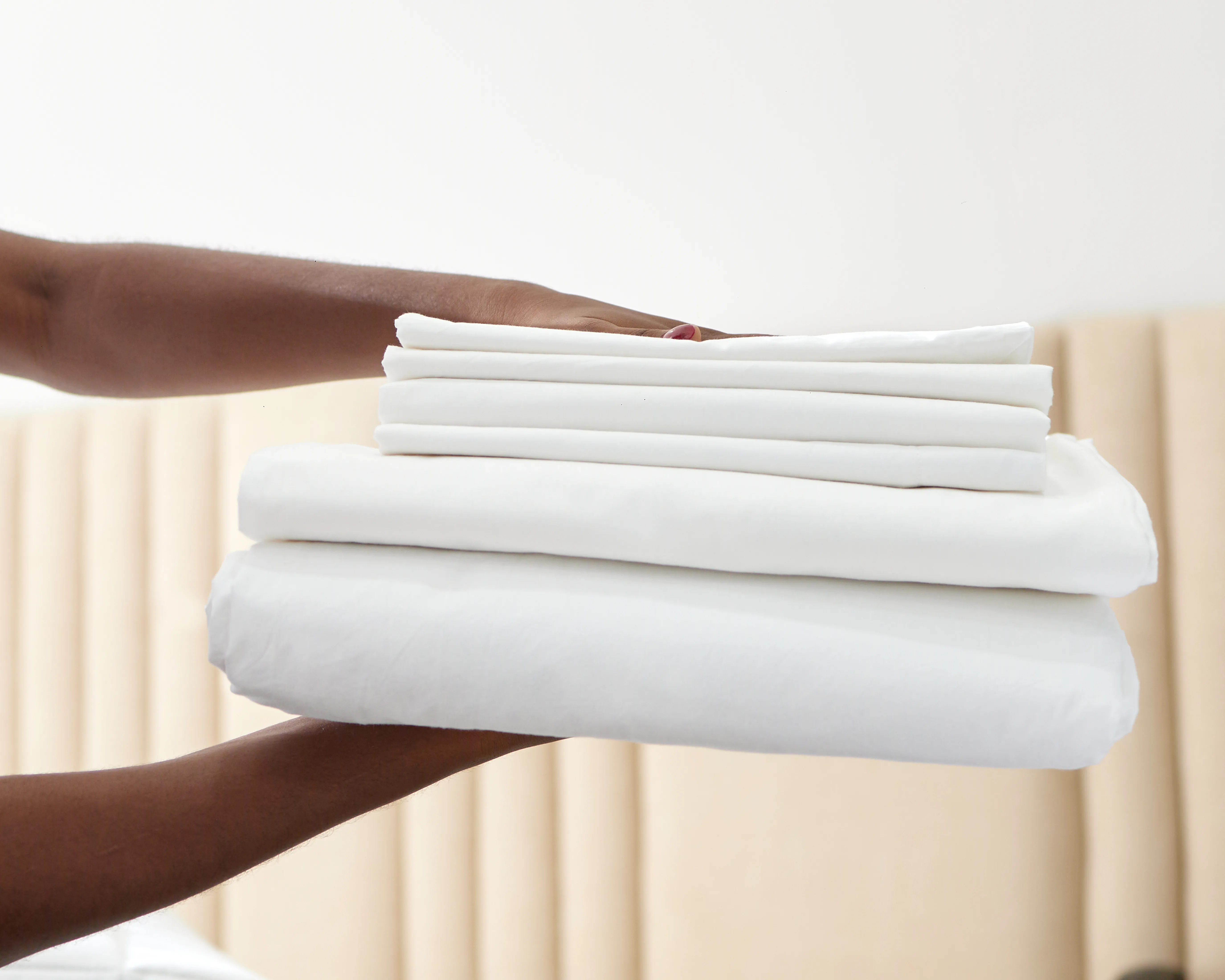 100% Cotton Bedsheet (Flat Sheet) – Solid