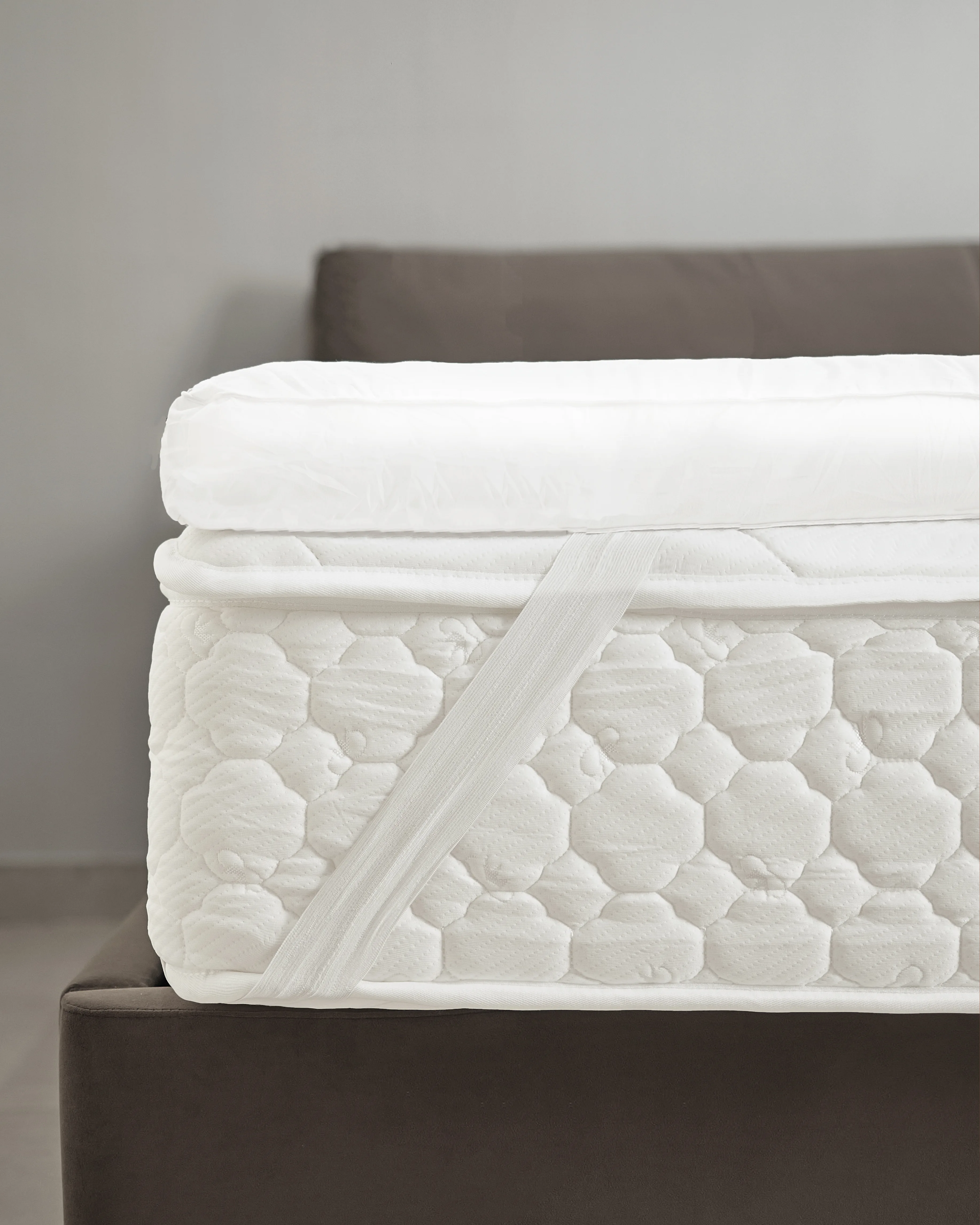 Down Alternative Mattress Topper